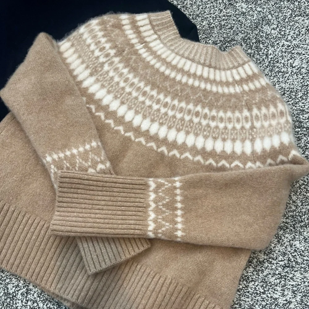 XS J crew cashmere sweater - Picture 1 of 2
